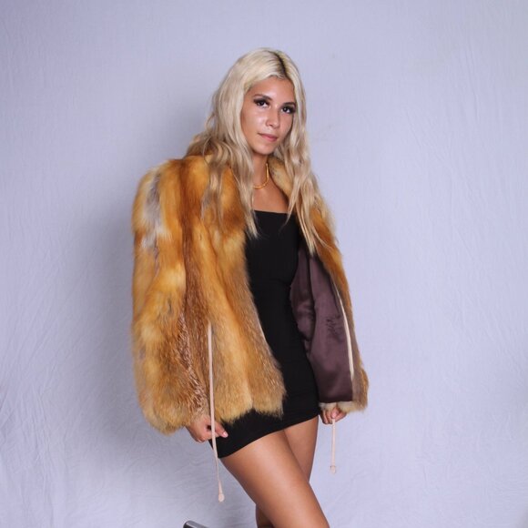 Cherry Red Fox Jacket - Picture 3 of 11
